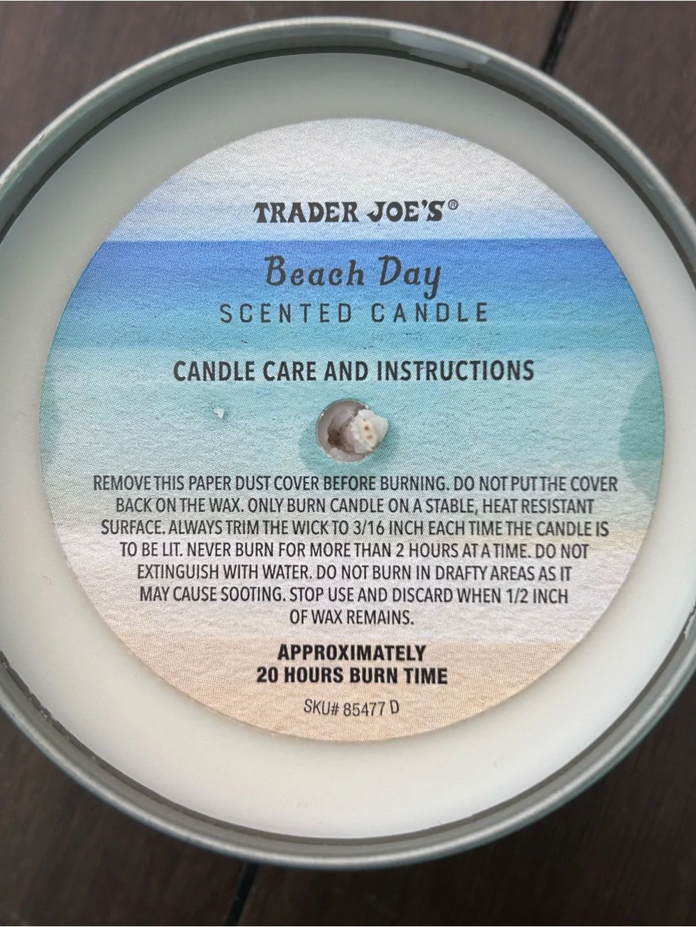 🌺NWT! Trader Joe's Beach Day Scented Candle - Silver Tin 5.7 oz